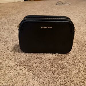 Michael Kors Houston Leather Double-Zip Crossbody, Black